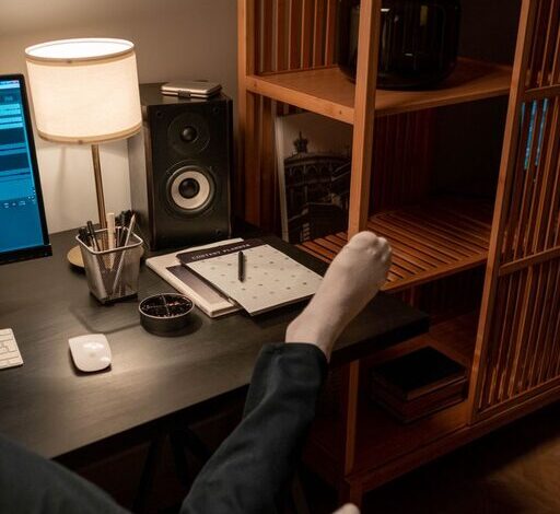 Tips for Creating a Relaxing Home Office to Boost Productivity and Comfort